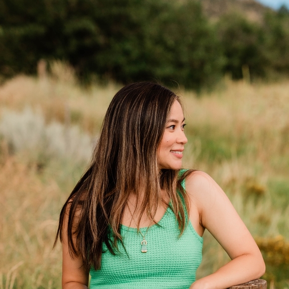 Meet your Posher, Julie - Picture 1 of 1